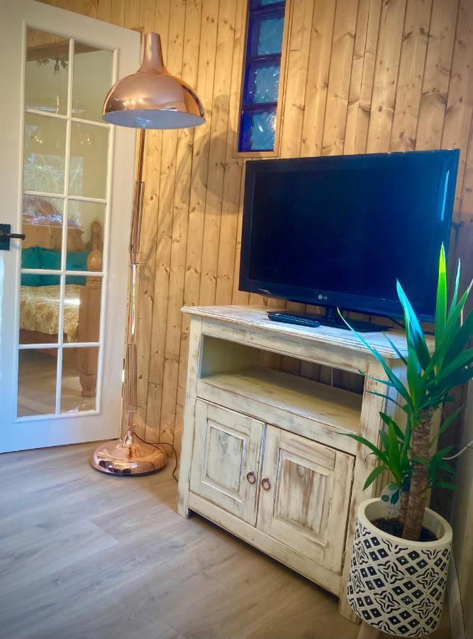 Aqua Shack At Pure Shores Retreats Apartment Newquay  Exterior photo
