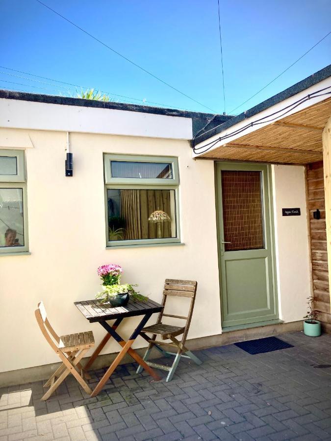 Aqua Shack At Pure Shores Retreats Apartment Newquay  Exterior photo
